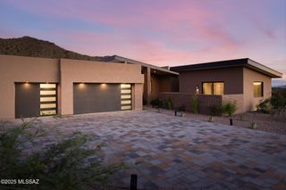 5835 W Sunset Gallery Place, Marana, AZ 85658