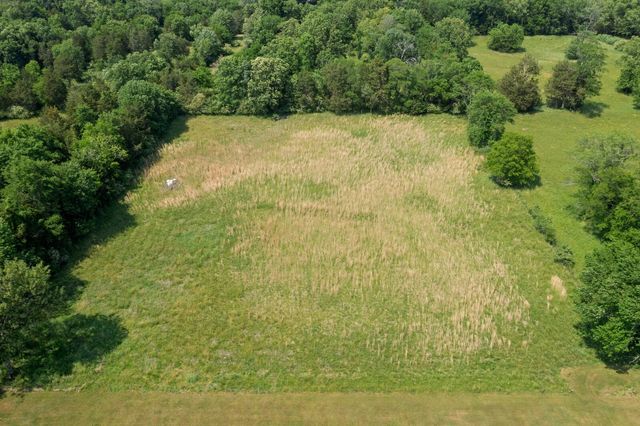 4100 Maxwell Rd, Antioch, TN 37013