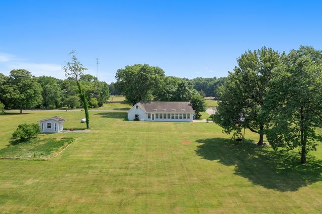 4100 Maxwell Rd, Antioch, TN 37013