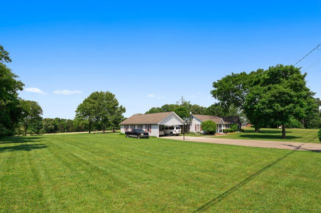 4100 Maxwell Rd, Antioch, TN 37013