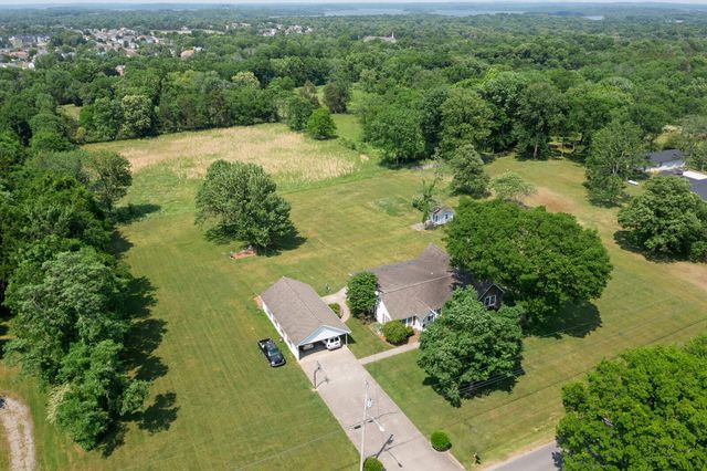 4100 Maxwell Rd, Antioch, TN 37013