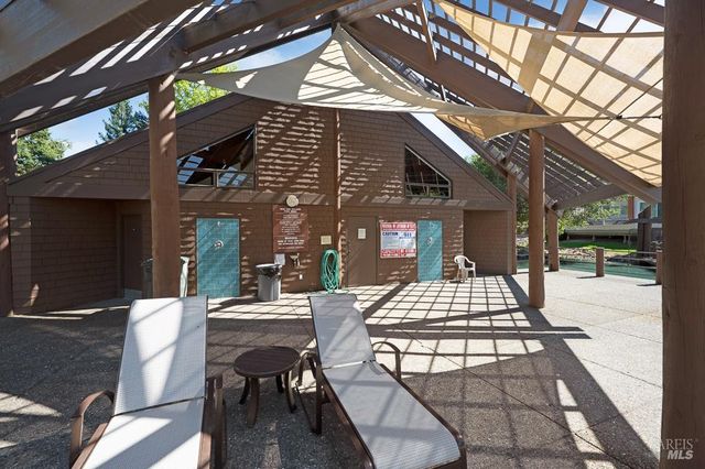 6417 Timber Springs Ct, Santa Rosa, CA 95409