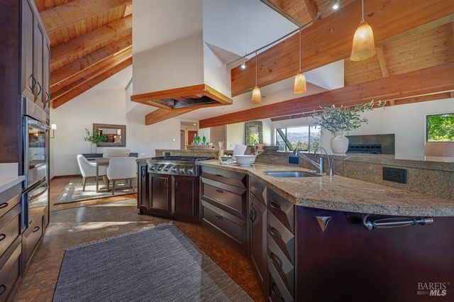 6417 Timber Springs Ct, Santa Rosa, CA 95409