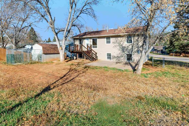 4703 WINDSOR DR, Rapid City, SD 57702