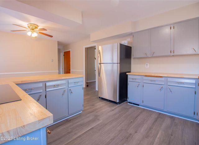 3311 Dogwood Dr, Louisville, KY 40220