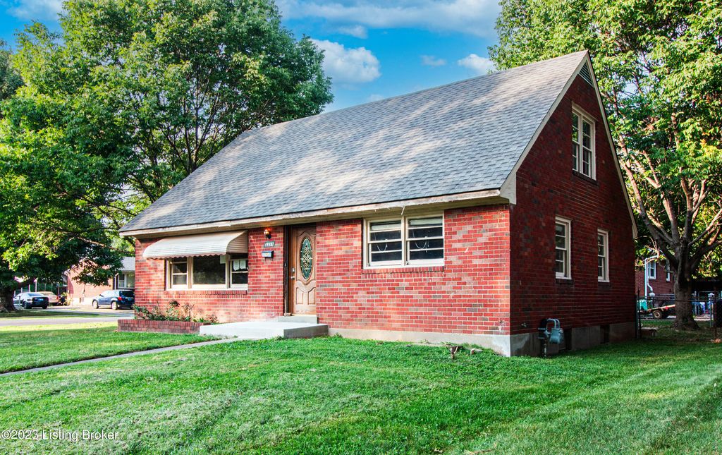 3311 Dogwood Dr, Louisville, KY 40220