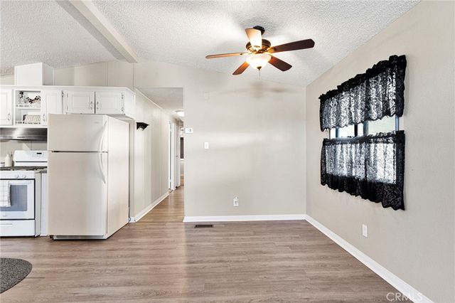 23456 Ottawa 28, Apple Valley, CA 92308