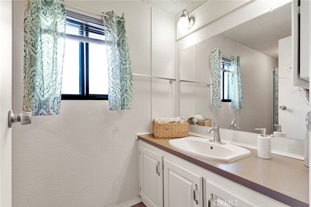 23456 Ottawa 28, Apple Valley, CA 92308