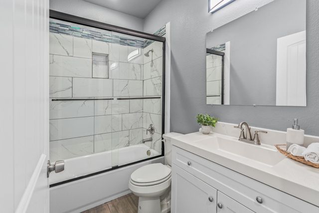 1202 Commerce Drive, Greenville, TX 75401