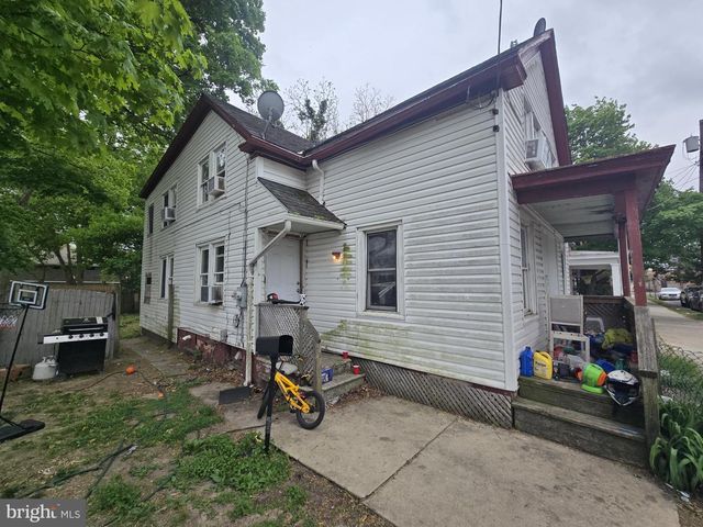 215 D ST, Millville, NJ 08332