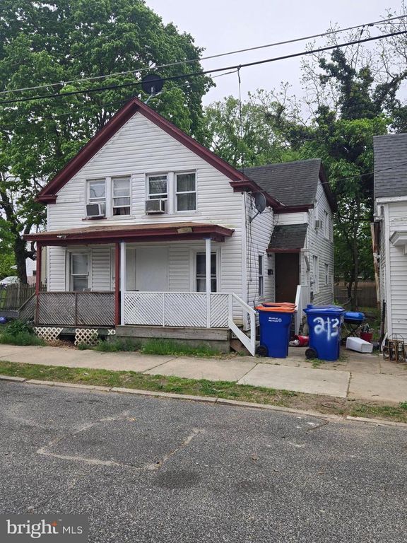 215 D ST, Millville, NJ 08332
