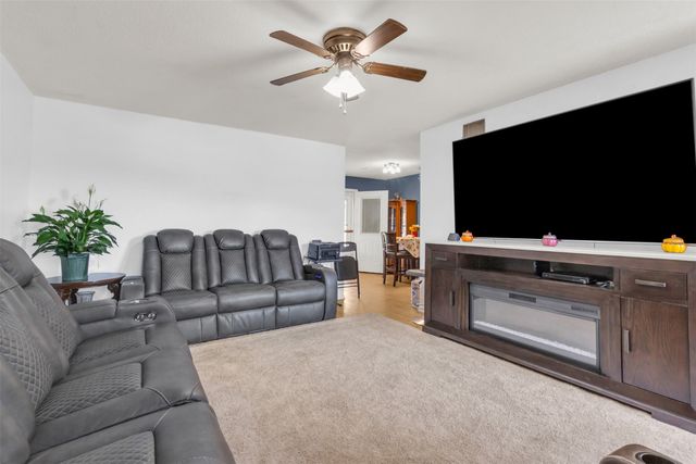129 Liesa Street, Alvarado, TX 76009