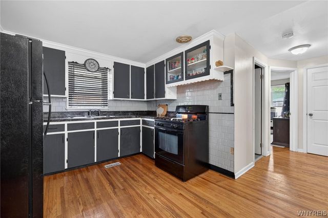 37 Lorraine Avenue, Buffalo, NY 14220