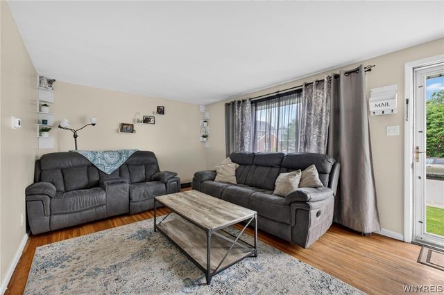 37 Lorraine Avenue, Buffalo, NY 14220