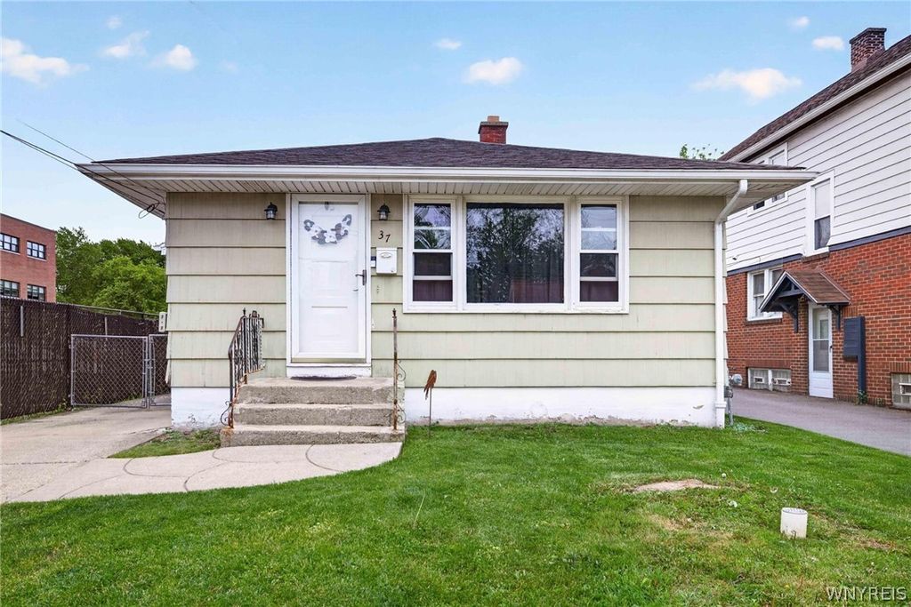 37 Lorraine Avenue, Buffalo, NY 14220