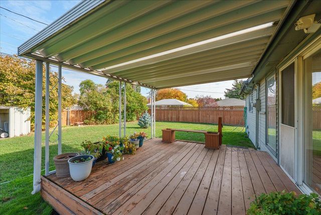 104 W FRANKLIN Ct, Spokane, WA 99205