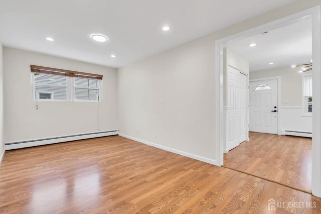 23 Old Forge Road, Helmetta, NJ 08828