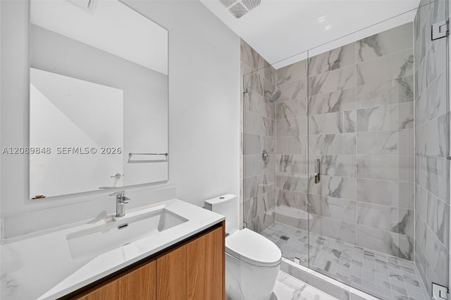 1400 Biscayne Blvd 705, Miami, FL 33132