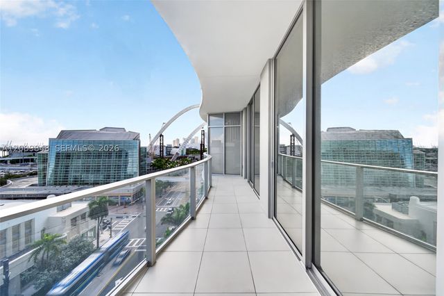 1400 Biscayne Blvd 705, Miami, FL 33132