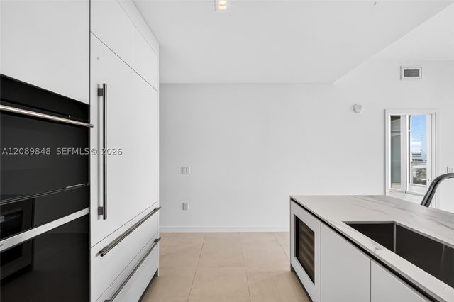 1400 Biscayne Blvd 705, Miami, FL 33132