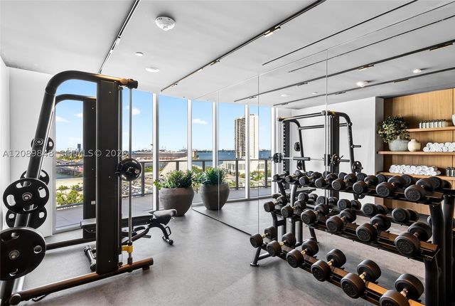 1400 Biscayne Blvd 705, Miami, FL 33132