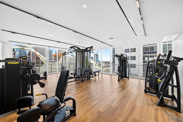 1400 Biscayne Blvd 705, Miami, FL 33132