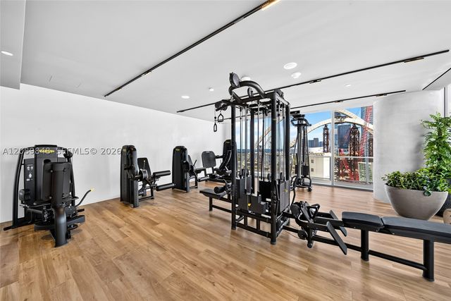 1400 Biscayne Blvd 705, Miami, FL 33132