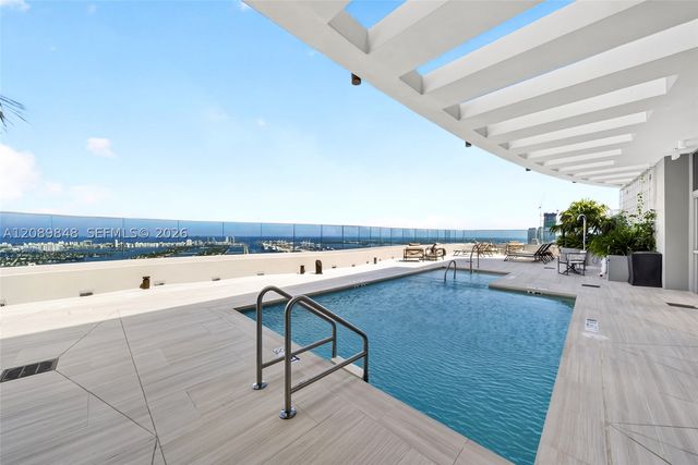 1400 Biscayne Blvd 705, Miami, FL 33132