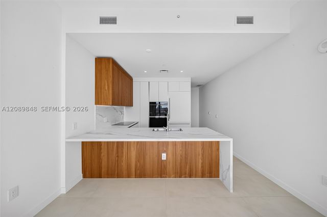 1400 Biscayne Blvd 705, Miami, FL 33132