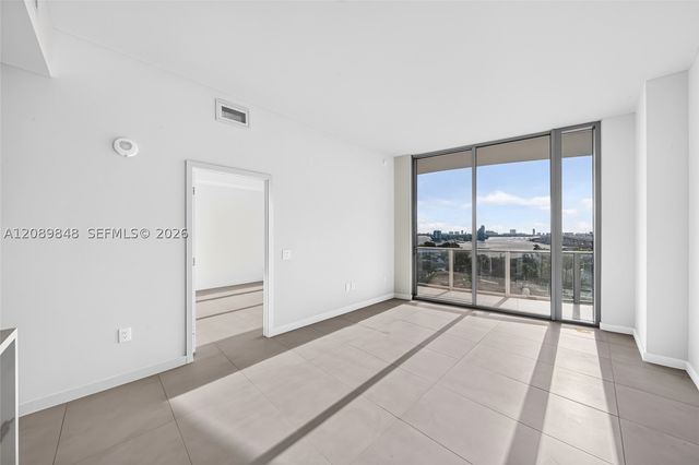 1400 Biscayne Blvd 705, Miami, FL 33132