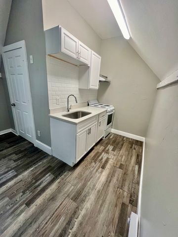 10 Ames Pl 2, Marlborough, MA 01752