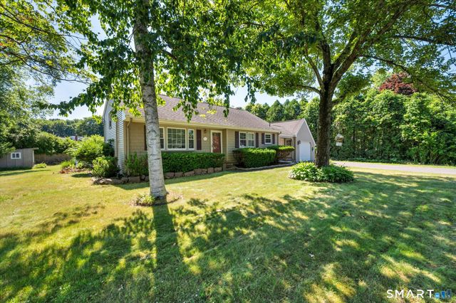54 Manor Lane, South Windsor, CT 06074