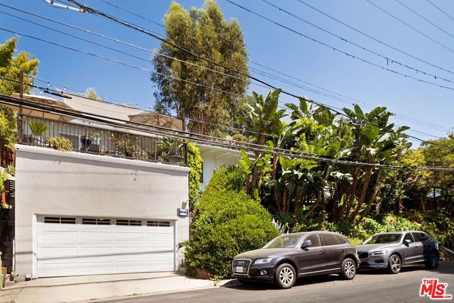2132 Vine Street, Los Angeles, CA 90068