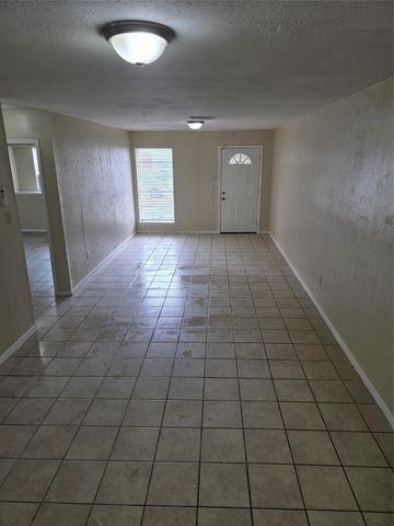12706 Bexley Drive, Houston, TX 77099