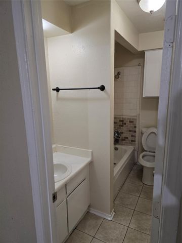 12706 Bexley Drive, Houston, TX 77099