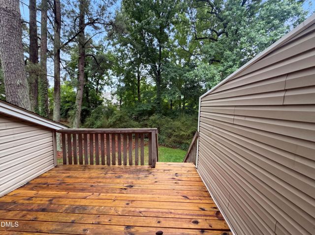 104 Arbuckle Lane, Cary, NC 27511