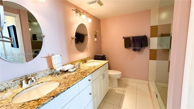 18100 N Bay Rd 1106, Sunny Isles Beach, FL 33160