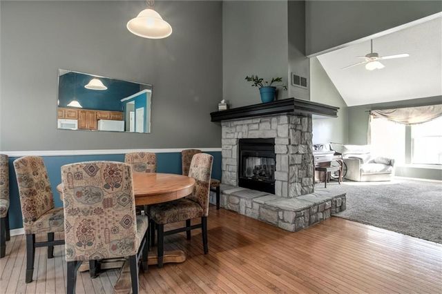 980 W Elizabeth Street, Olathe, KS 66061