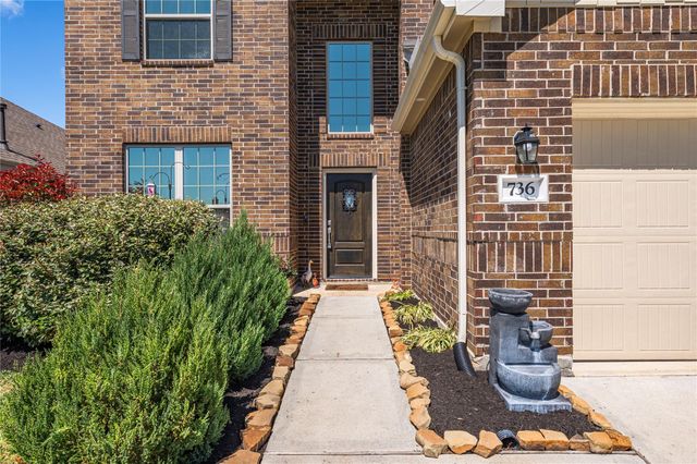 736 Scenic Lake Drive, La Marque, TX 77568