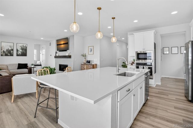 166 S Waterloo Street, Aurora, CO 80018