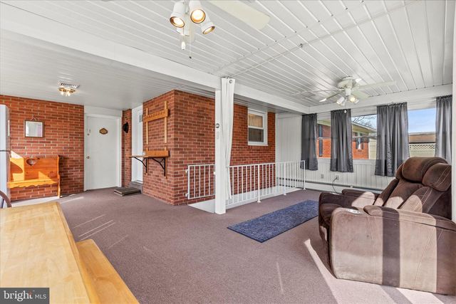 112 KENMAR DR, Palmyra, PA 17078