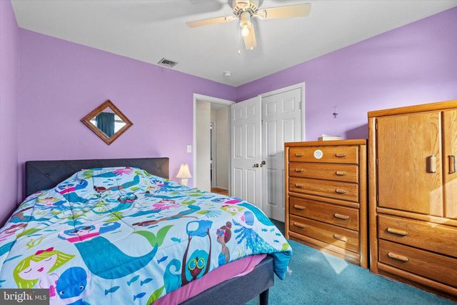 112 KENMAR DR, Palmyra, PA 17078