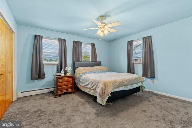 112 KENMAR DR, Palmyra, PA 17078