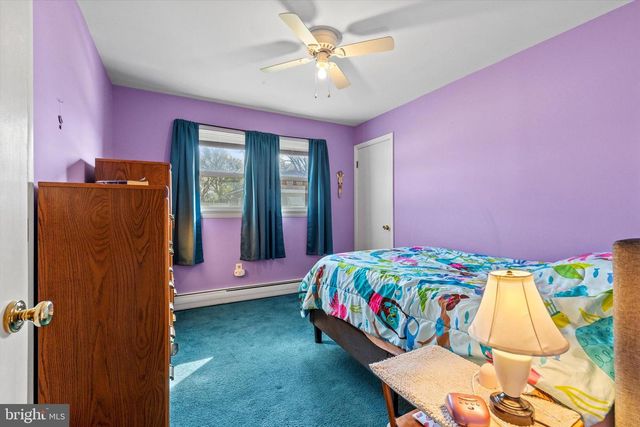 112 KENMAR DR, Palmyra, PA 17078