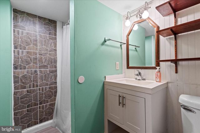 112 KENMAR DR, Palmyra, PA 17078