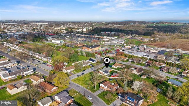 112 KENMAR DR, Palmyra, PA 17078