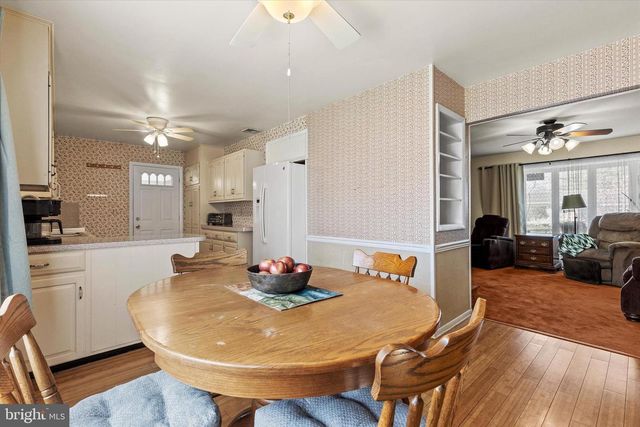 112 KENMAR DR, Palmyra, PA 17078