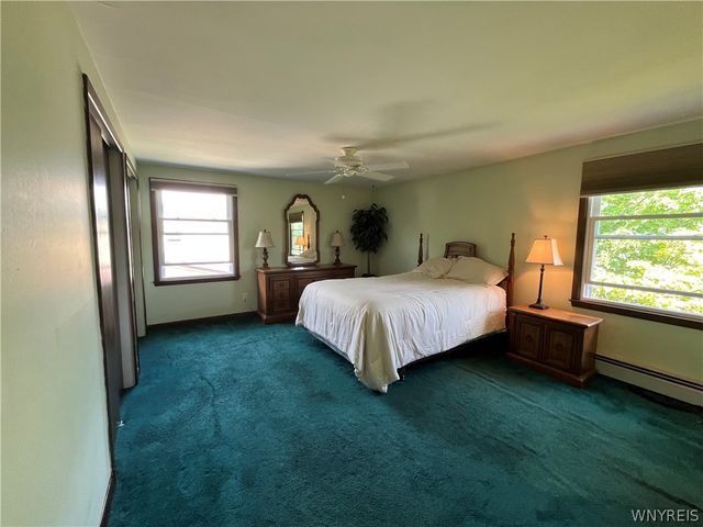 219 Sagewood, Amherst, NY 14221