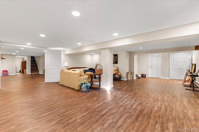 277 W Neck Road, Huntington, NY 11743