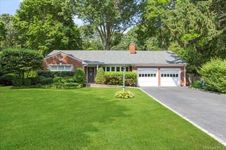 277 W Neck Road, Huntington, NY 11743